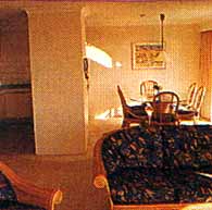 [Living Area]